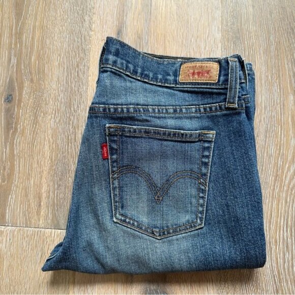 Levi's 505 Straight Leg - Size 4M or US 27 - Picture 13 of 16